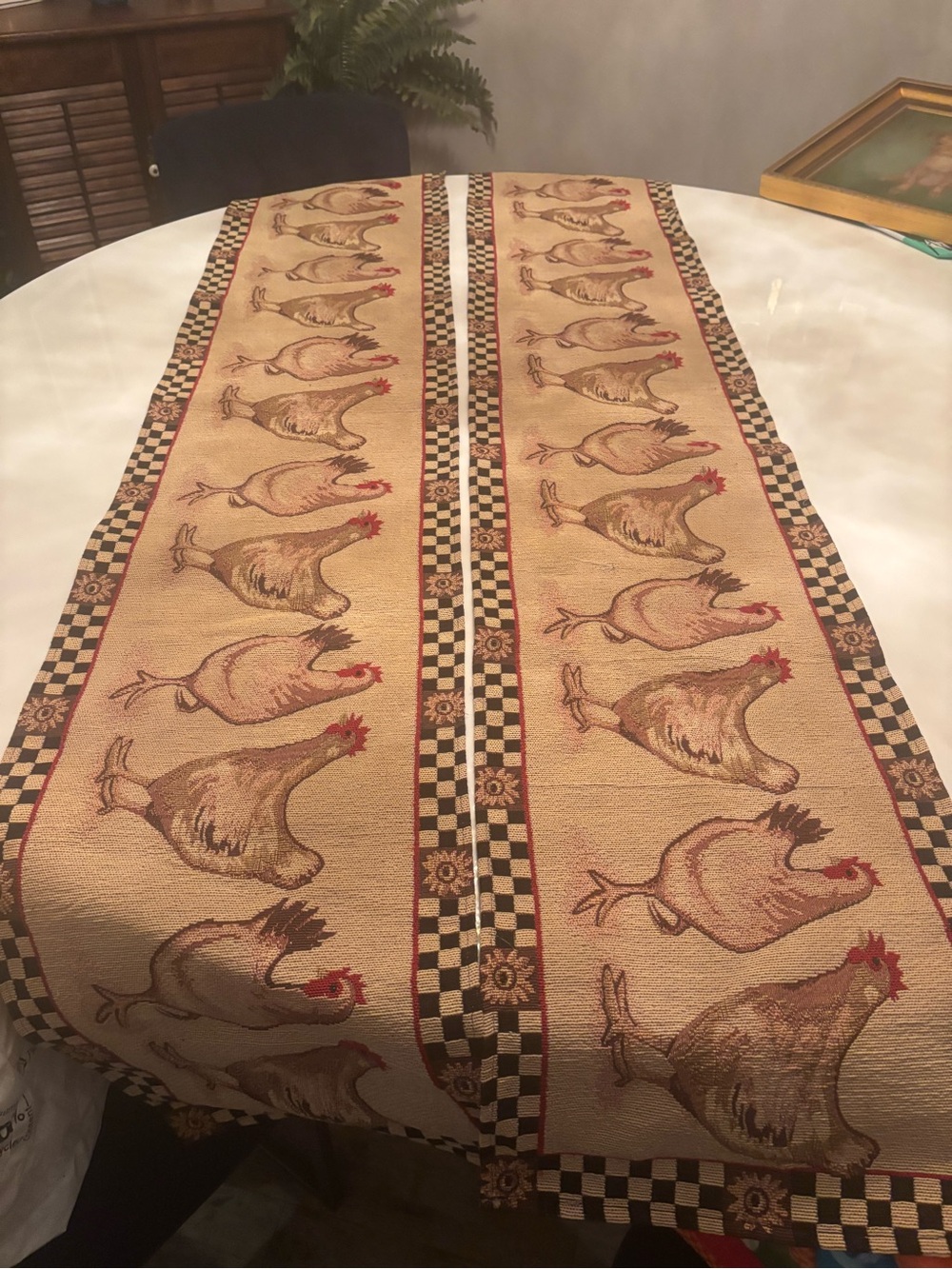 table runners x 2 (20"x30")3 ROOSTERS &SUNFLOWERS - farmhouse, country, chickens